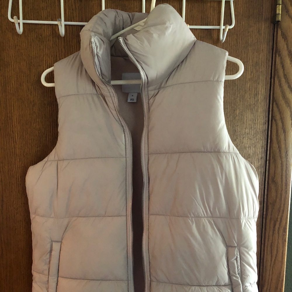 Old Navy cream vest